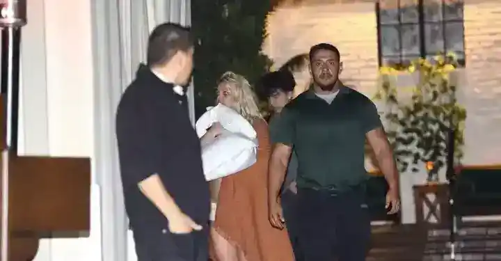 Britney Spears önce oteli birbirine kattı sonra da annesini suçladı