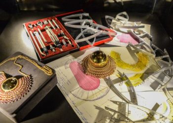 Sanat ile mücevheri buluşturan ‘Monad Koleksiyonu’na görkemli lansman