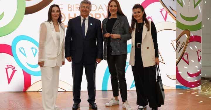 Valmont, Happy Mask’ın 40. yılını büyük bir lansman davetiyle kutladı