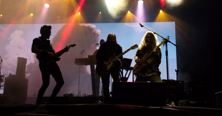 Kargo yıllar sonra ilk defa sahnede!