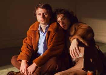 Müzikte sınırları aşan işbirliği: Soft Analog ve Compact Disk Dummies güçlerini birleştirdi!