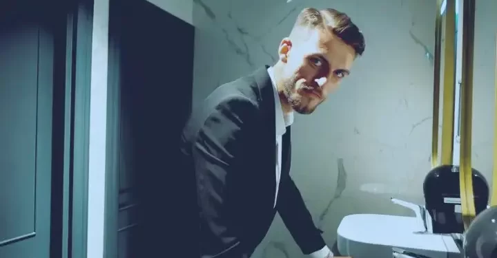 Berat yeni şarkısı için kolları sıvadı