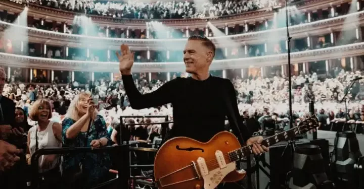 Bryan Adams’tan İstanbul konseri öncesi iki yeni şarkı