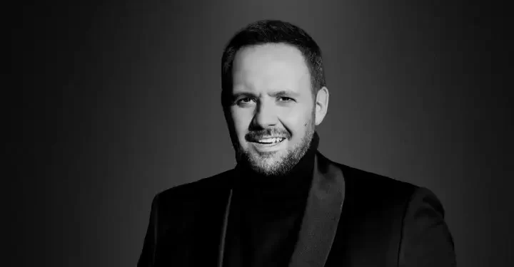 Murat Karahan Harbiye Açıkhava sahnesinde