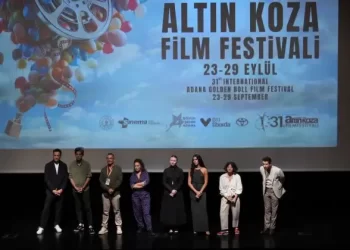 Adana Altın Koza’da Onur Ödülleri verildi