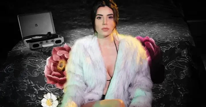 Vildan Demir’den yüreklere dokunan bir eser: Yüreğin Bir Taş