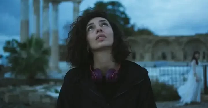 Gündüz Apollon Gece Athena filminin afişi ve fragmanı yayınlandı