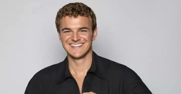 Cem Yenel’den alt üst olmuş bir aşkın tesellisi