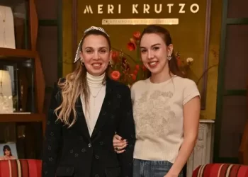 Meri Krutzo yeni sezonu, sıcacık bir davet ile kutladı