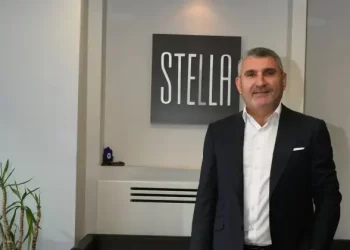Stella Mobilya Yönetim Kurulu Başkanı Erkan Özkan, iç pazar ve perakende mağazacılığın yanı sıra 30’un üzerinde ülkeye ihracat yapan Stella’yı anlattı