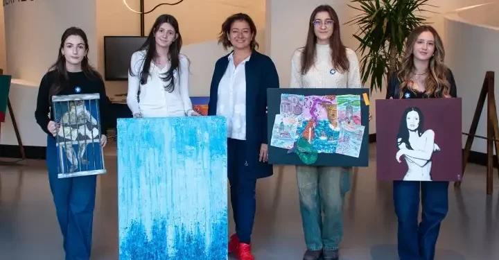 Genç sanatçılardan Make a Wish Türkiye için anlamlı sergi