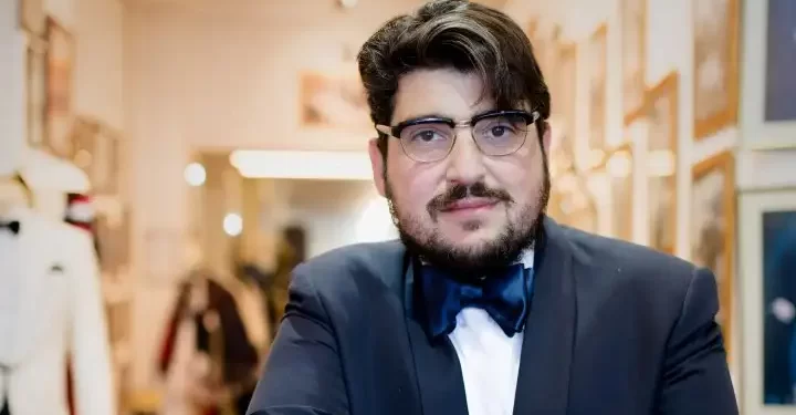 Ne Mutlu Türk’üm diyene…