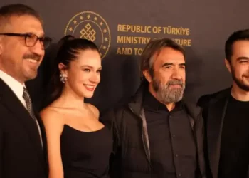 Miray Daner’e Los Angeles’ta büyük ilgi