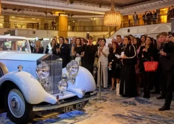 Rolls-Royce Enthusiasts’ Club 120. yıl kutlamaları için Astromaria’yı seçti