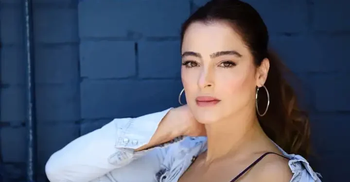 Mine Çayıroğlu 22 yıl sonra tiyatro sahnesinde