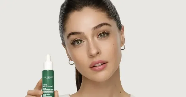Yves Rocher’nin yeni yüzü Cemre Baysel oldu