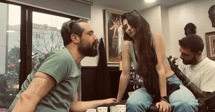 Kızı Nur’un çizdiği yara bandı artık bedeninde