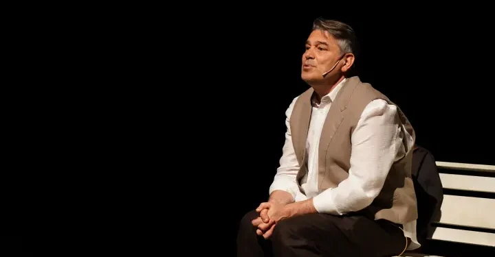 ‘Hayatı Hikâye Olan Adam Sait Faik’ tiyatro oyunununa yoğun ilgi