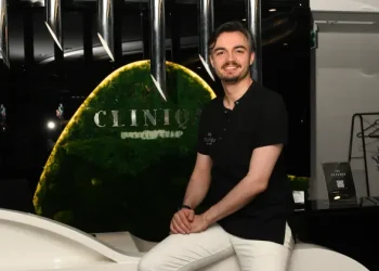 Uzman Dr. Ömer Polat: Dental spa hizmetimiz ilgi görüyor