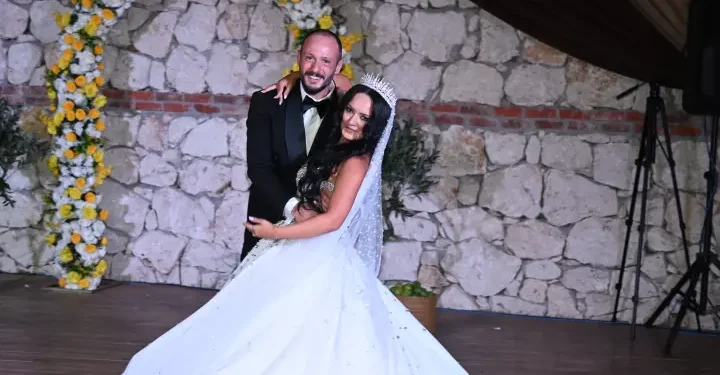 Sahra Karataş ile Mehmet Sal’ın görkemli düğününden çok özel anlar ve detaylar Quality’de