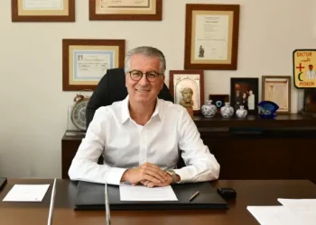 Ülkeme aşığım başka bir yerde yaşamam