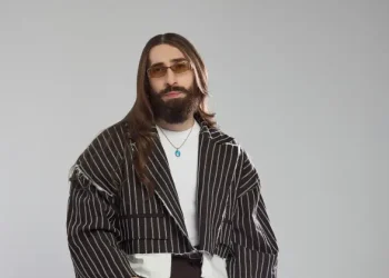 Emre Fel’den yeni albüm öncesi son tekli