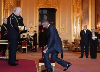 David Beckham’a kraliyet onuru