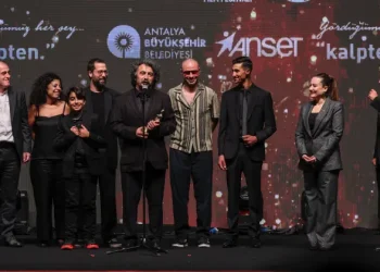 Altın Portakal’ın galibi ‘Tavşan İmparatorluğu’