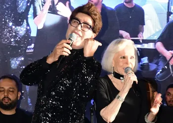 Gönül Yazar 6 yıl sonra tekrar sahnede