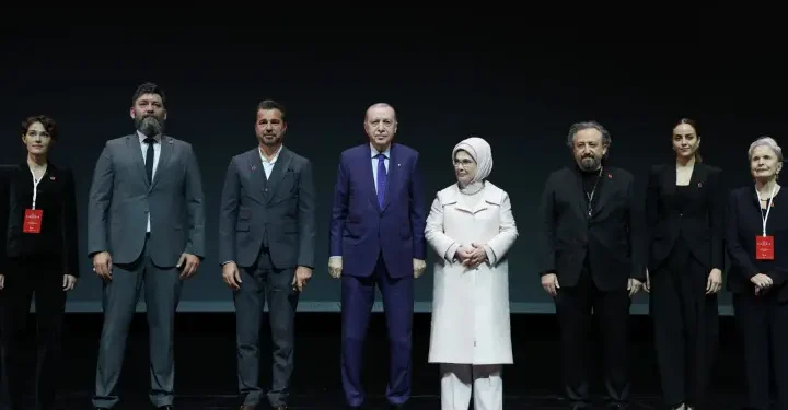 ‘Bir Adam Yaratmak’ın galası AKM’de gerçekleşti