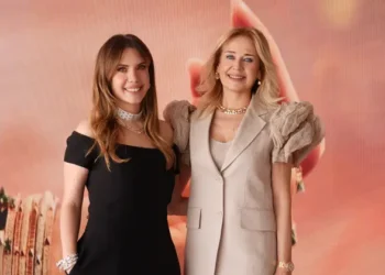 Eda Ece’nin dokunuşuyla Atasay Piramide koleksiyonu özel bir davetle tanıtıldı