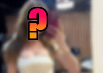 Yurt dışından bavulla ekmek getiriyor