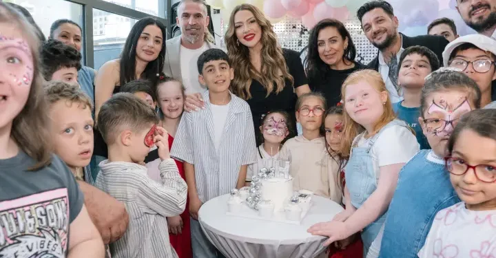 Hadise’den özel çocuklarla buluşma