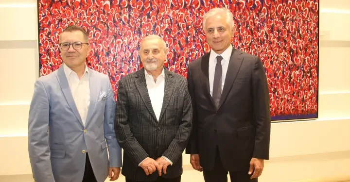 Devrim Erbil ve Akın Ekici’nin ‘Ters Yüz İmgeler’ sergisi