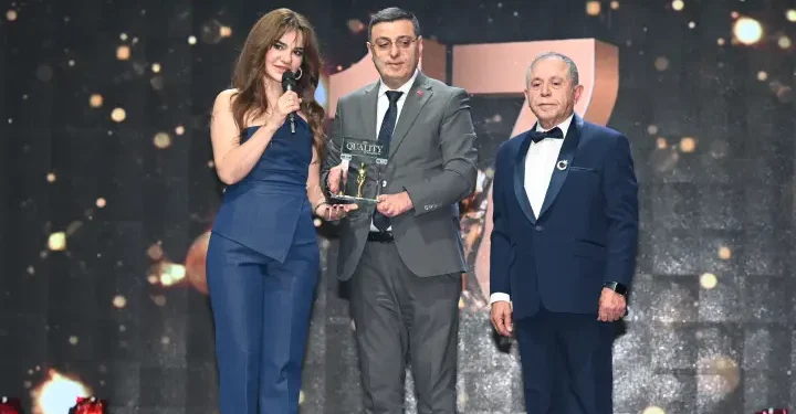 17. Quality Ödülleri’nde ‘En Quality Kadın Sanatçı’ ödülü Derya Bedavacı’nın oldu