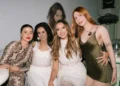 Hadise yeni albümünü ekibiyle kutladı